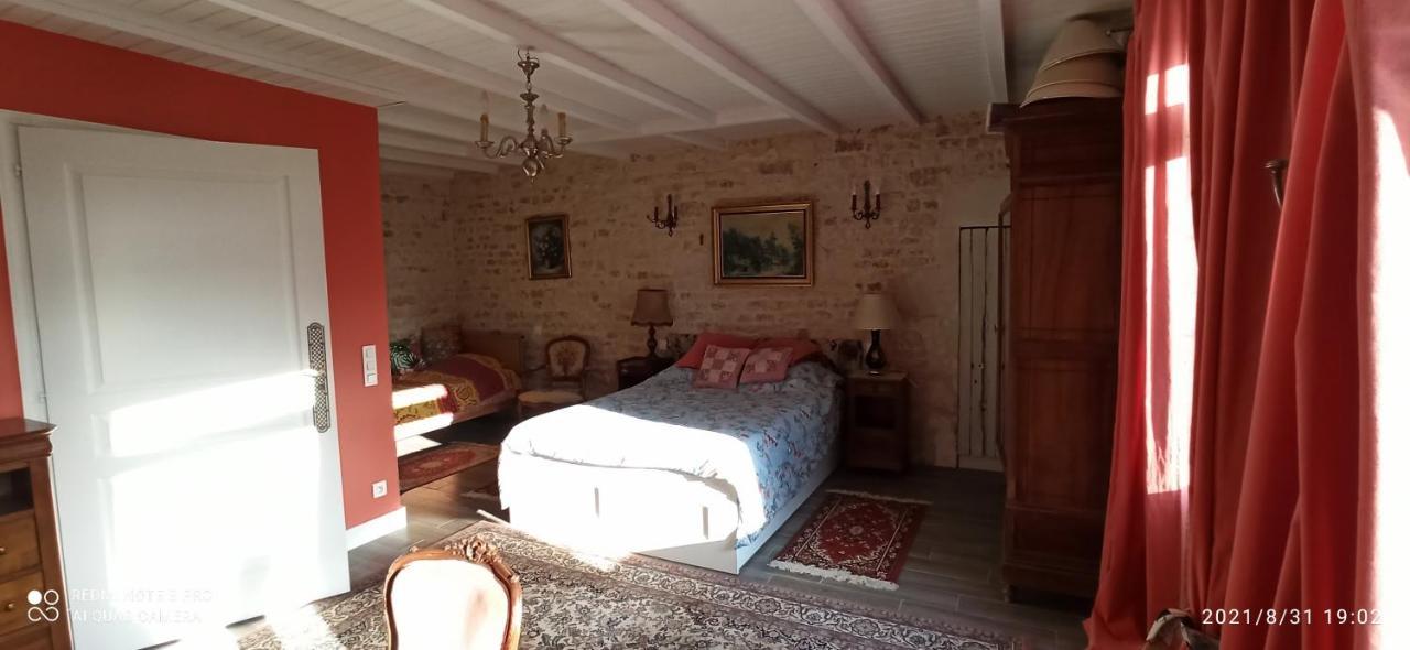 לינה וארוחת בוקר Le Langon Chez Marek Et Urszula מראה חיצוני תמונה