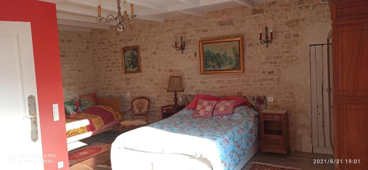 לינה וארוחת בוקר Le Langon Chez Marek Et Urszula מראה חיצוני תמונה